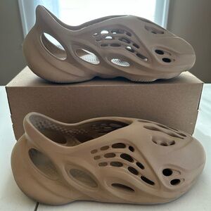 Adidas Yeezy Foam Runner Ochre sz 11